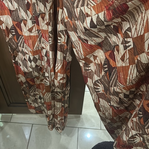 NWT The Bright Side Patterned Jumpsuit Size Medium. Gorgeous! Lined. - Picture 6 of 11